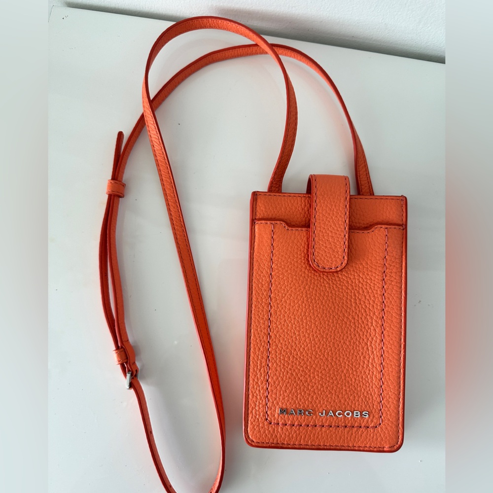 Marc Jacobs orange crossbody - brand new, never used